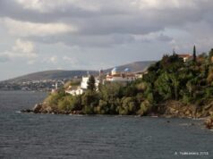 Ιερά Μονή Μυρσινιδίου, τέλεση ιερών ακολουθιών κάθε Πέμπτη