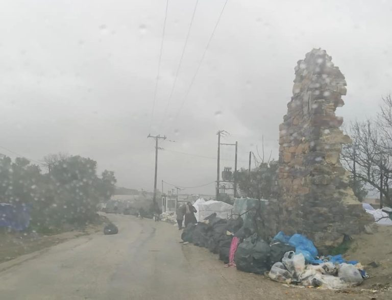 Τραγικές συνθήκες στο HOT SPOT της Χίου, του Ν. Ροδίτη