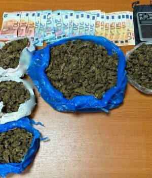 Chios_narkotika_astinomia_26Okt22