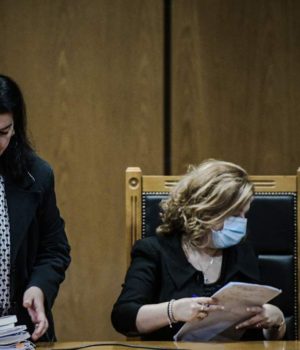 Diki_Xrisi_Avgi_dikastes_12Okt20