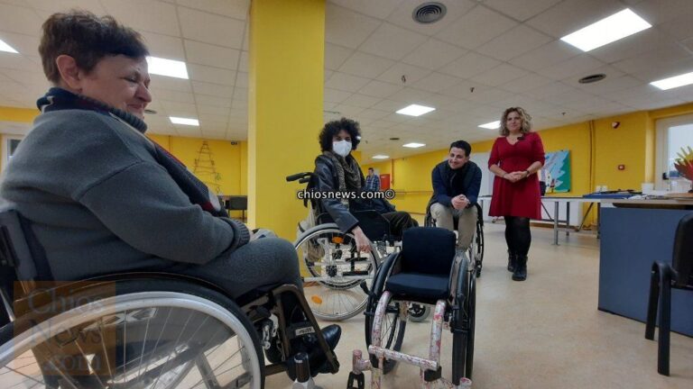 Επίσκεψη ΚΚΕ στο Κέντρο ΑΜΕΑ “Η γέφυρα”- προτάσεις για τα άτομα με αναπηρία