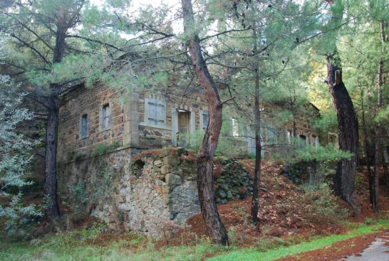 Λαϊκή Συσπείρωση: Ζητά το φάκελο αλληλογραφίας υπουργείου- Δήμου για τα μεταλλεία αντιμονίου