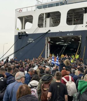 Lesvos_ploio_agrotes_14Apr26