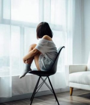 Magganari_Aitoussa_anamonis_psicologia