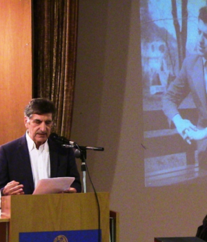 Mpelles_xristos_artro_antistasiakos_tipos_Okt18