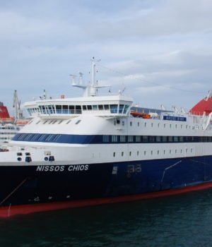 NISSOS_cHIOS_ploio