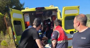 Σοβαρός τραυματισμός αγρότη στο Ζυφιά- έκοψαν μπετόβεργα οι πυροσβέστες