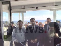 Εγκαίνια ανακαινισμένου χώρου ΤΕΠ Νοσοκομείου από υπουργό Υγείας- του τα “έψαλλαν” διαδηλωτές και Μητροπολίτης