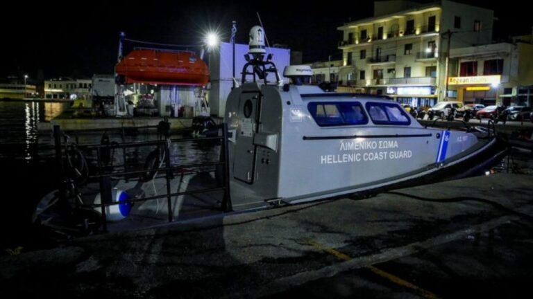 Σκηνές αρχαίας τραγωδίας με συγγενείς νεκρών μεταναστών – Αρνείται τις κατηγορίες ο φερόμενος ως διακινητής