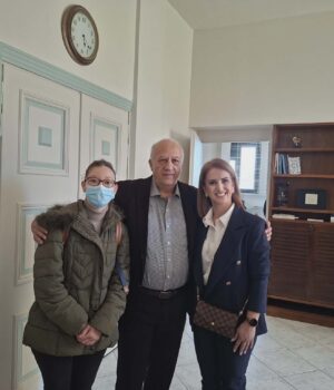 ΝΕΟΙ ΥΠΑΛΛΗΛΟΙ1